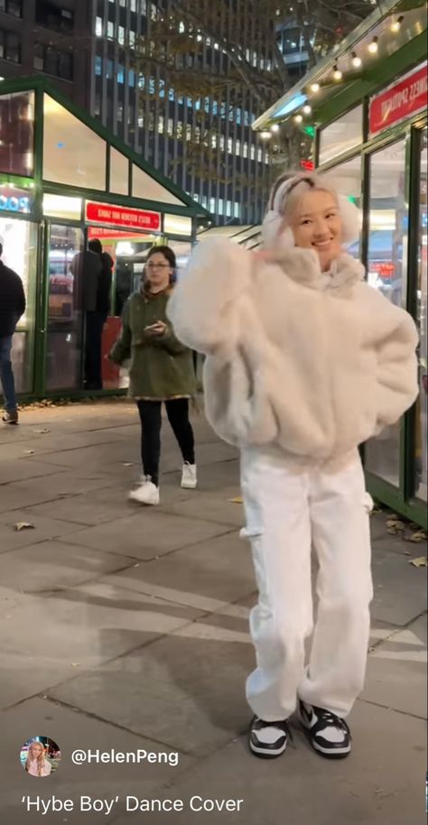 Fuzzy Shirt Outfit, Fuzzy Sweatshirt Outfit, White Fluffy Jacket Outfit, Fluffy Sweater Outfit, Fuzzy Jacket Outfit, Half Zip Outfit, Zip Up Sweater Outfit, Fluffy Jacket Outfit, Half Zip Sweater Outfit