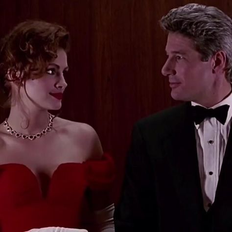 Pretty Woman Musical, Movie Film Aesthetic, Pretty Woman Film, Pretty Woman Aesthetic, Pretty Woman Movie, Aesthetic Pretty, Woman Movie, Richard Gere, Into The Wild