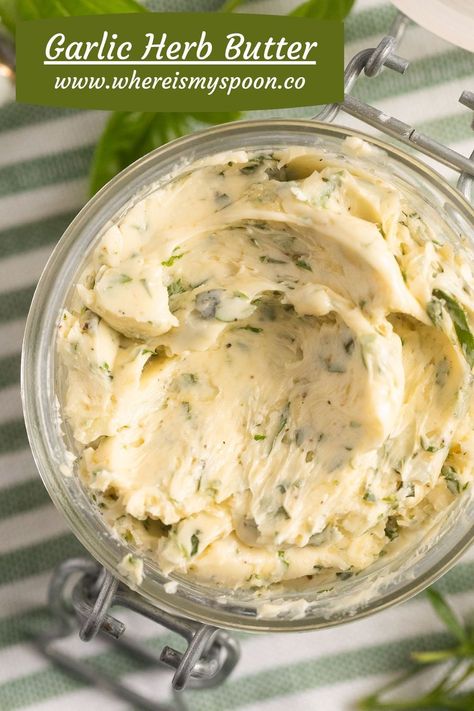 Taste the best garlic herb butter! Made with garlic and fragrant herbs, it adds amazing flavor to any dish. Spread on bread, melt on steak, or toss with hot veggies. #whereismyspoon #garlicherbbutter #herbgarlicbutter #garlicbutter #herbbutter #compoundbutter #homemadecompoundbutter #garlicspread #buttersauce Butter Mixes, Herb Butters, Lemon Herb Butter, Brine Turkey, Roasted Leeks, Butter Spreads, Bread Dinner, Herb Butter Recipe, Garlic Spread