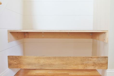 DIY Floating Bnech Under Stairs-How to Build This Simple Piece - VARIATION ON BUILDING ENTRY WAY BENCH Diy Floating Bench, Entry Nook, Floating Bench, Farmhouse Bench Diy, Window Bench Seat, Farmhouse Table With Bench, Entry Storage, Building Things, City Farmhouse