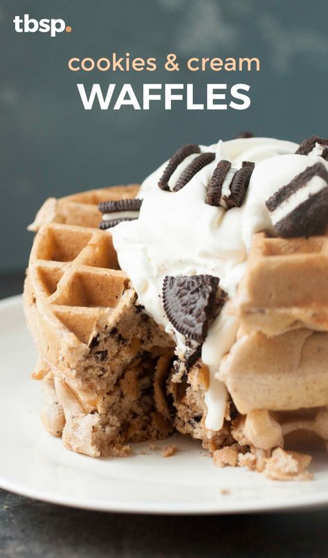 Easy waffles with crushed Oreo™ cookie pieces mixed in! Top with whipped cream and even more Oreo™ pieces for the ultimate cookies and cream-inspired breakfast. Dinner Waffles, Easy Waffles, Crushed Oreo, Waffle Iron Recipes, Dessert Waffles, Waffle Maker Recipes, Waffles Easy, Waffle Bar, Ultimate Cookies