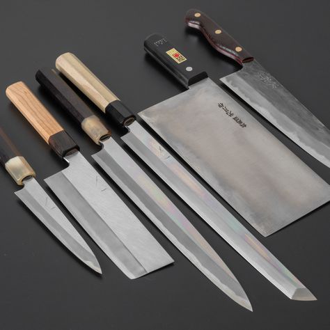 Sushi Knife, Cooking Knife Set, Forging Knives, Cooking Knife, Damascus Kitchen Knives, Cutlery Design, Industrial Style Kitchen, Types Of Knives, Modern Kitchen Interiors