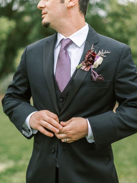 Grey And Purple Tuxedo Wedding, Dark Grey Suit With Purple Tie, Purple Ties Groomsmen, Black Suit Purple Tie Wedding, Black And Purple Groom Suit, Gray And Purple Groomsmen Attire, Purple And Black Groomsmen Attire, Groom Suit Purple Tie, Purple And Green Groomsmen Attire