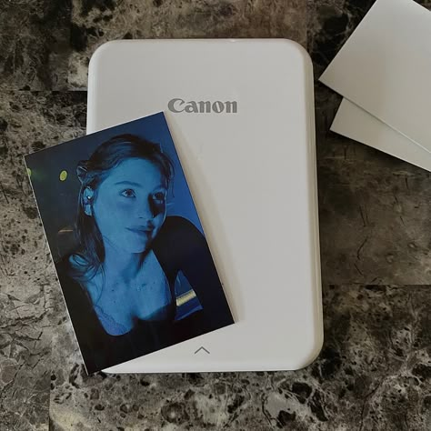 gracie abrams closeup fan-taken photo from concert photocard on canon ivy mini photo printer Ivy Canon Printer, Cannon Ivy Mini Printer, Canon Photo Printer, Photo Printer Portable, Photo Printer Aesthetic, Canon Ivy Mini Photo Printer Ideas, Mini Printer Aesthetic, Mini Printer Ideas, Printer Aesthetic