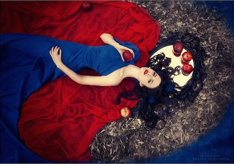 Snow White Photography, Margarita Kareva, Fairytale Photoshoot, Gifts Table, Wedding Souvenir, Fine Art Portraiture, Fairytale Photography, Fantasy Photography, Guest Books