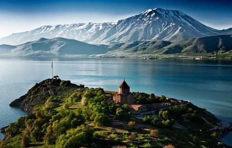 beautiful! Armenia Travel, Beautiful Places To Travel, Armenia, Belleza Natural, Day Tours, Wonderful Places, Beautiful Landscapes, Places To See, Places To Travel