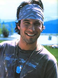 john corbett as chris on northern exposure  This show is fantastic. I don't know how I went my entire life until this point not knowing it existed! 1990s Tv Shows, John Corbett, Northern Exposure, The Perfect Guy, Best Shows Ever, Celebrities Male, Way Of Life, Celebrity Crush, The Well