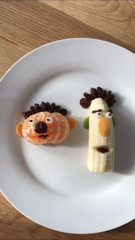 Eating Food Funny Pics, Fruit Animals For Kids, Food With Faces, Creative Food Ideas, Pastel Cupcakes, Food Art For Kids, Creative Snacks, Makanan Diet, Easy Food Art