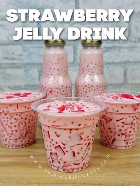 Strawberry Jelly Drink - Yummy Kitchen Korean Drinks Recipe, Jelly Drink, Almond Jelly, Tapioca Pearl, Korean Drinks, Diy Jelly, Milkshake Flavours, Milk Jelly, Filipino Food Dessert