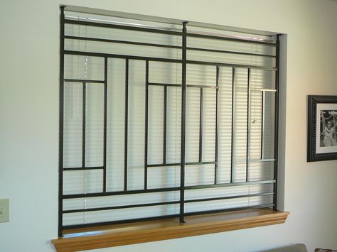 Window Guard Iron Window Grill, Modern Window Design, Modern Window Grill, Grill Designs, Home Window Grill Design, Window Grill Design Modern, House Window Design, Grill Gate Design, Metal Doors Design