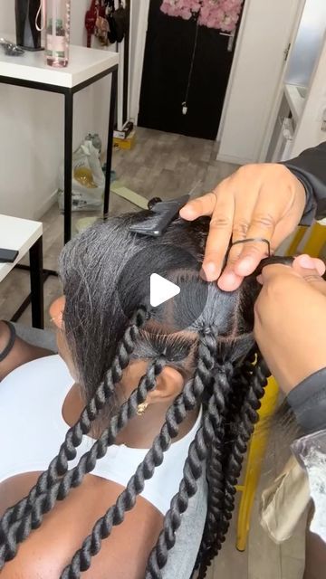 Big Box Braids Side Part, Thick Marley Twists Long, Styling Senegalese Twist Hairstyles, Twist Braids Curly Ends, Two Strand Twist Crochet Braids, Hawaiian Twist Braids, Large Crochet Braids, Rubber Band Braiding Method, Rubber Band Two Strand Twist