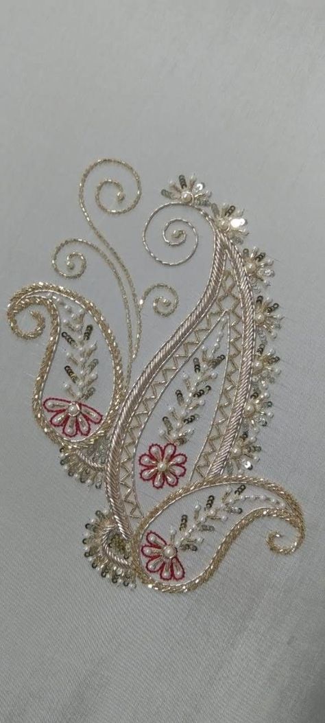 Butiq Suit Design, Latest Embroidery Designs 2024, Zardozi Work Suits, Saree Handwork Designs, Handwork Embroidery Design Suits, Hand Work Embroidery Kurti, Adda Work Embroidery, Zari Work Embroidery Design, Hand Work Embroidery Suits