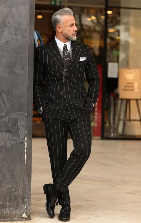 Mens Pinstripe Suit, 3 Piece Suit For Men, Smart Menswear, Black Three Piece Suit, Three Piece Suits, Black Men Suits, Dapper Suits, Stylish Mens Suits, Black Suit Men