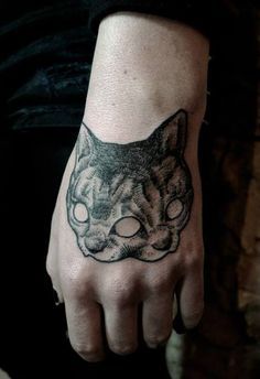 Two headed cat. Belly Tattoos For Women, Cat Skull Tattoo, Tattoo Crane, Cat Paw Tattoos, Paw Tattoo, 4 Tattoo, Cat Tattoo Designs, Cat Skull, Hand Tattoo