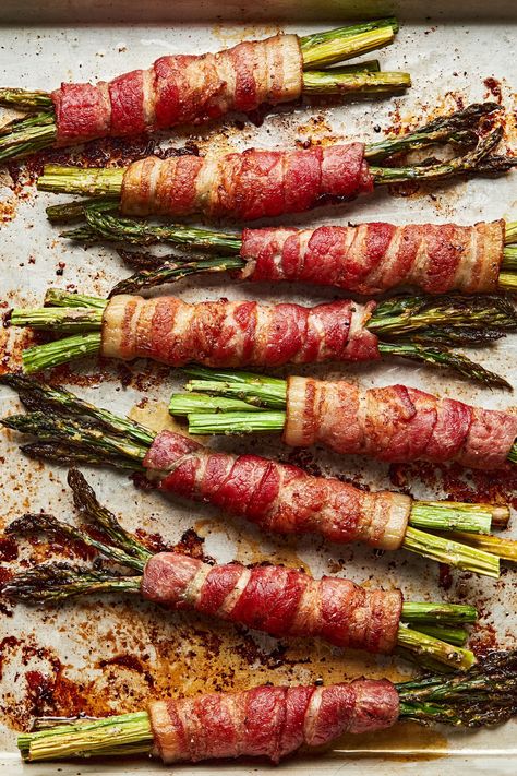 Thanksgiving Recipes Asparagus, Bacon Wrapped Asparagus With Brown Sugar, Asparagus Wrapped In Bacon In Oven, Baked Bacon Wrapped Asparagus, Bacon Wrapped Carrots With Maple Glaze, Thanksgiving Asparagus Recipes, Bacon Wrapped Asparagus In Oven, Asparagus Thanksgiving, Thanksgiving Asparagus