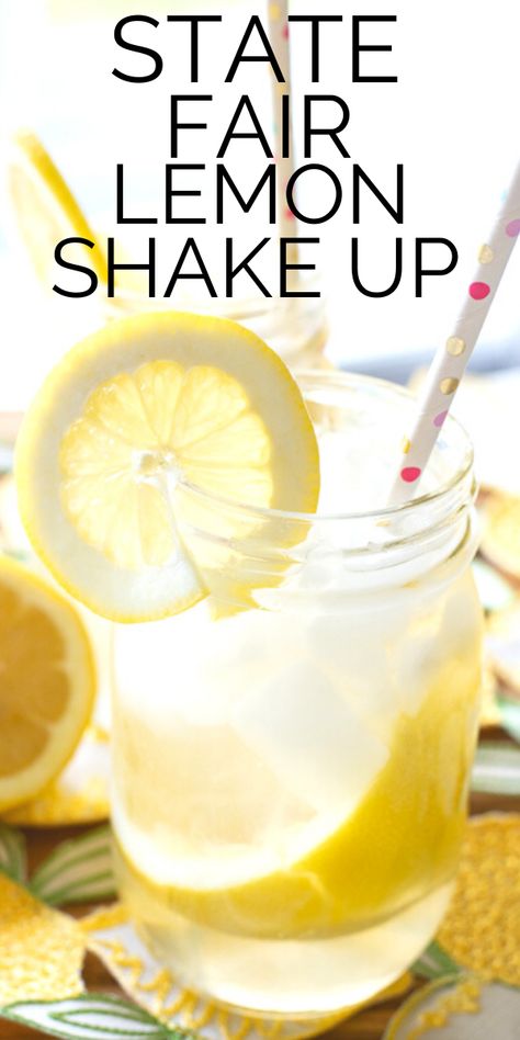 A super simple recipe for those State Fair Lemon Shake Ups that we all love. Just a couple of ingredients make up this easy, refreshing recipe! Lemonaid Recipe, Fair Lemonade Recipe, Lemon Shake Up, Water With Lemon, Lemonade Punch, Lemon Health Benefits, Drinking Hot Water, Meatless Main Dishes, Refreshing Drinks Recipes