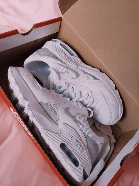 white metallic platinum white nike women's shoes athletic sneakers Air Max Excee, Nike Air Max Excee, White Nike, Nike Shoes Women, Outfit Goals, Athletic Sneakers, Trendy Shoes, Fit Inspo, White Nikes