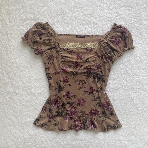 L’est rose coquette japanese milkmaid bardot top,... - Depop Boho Whimsical, Coquette Top, Milkmaid Top, Tøp Aesthetic, Bardot Top, Future Wardrobe, Ballet Girls, Whimsical Fashion, Top Floral