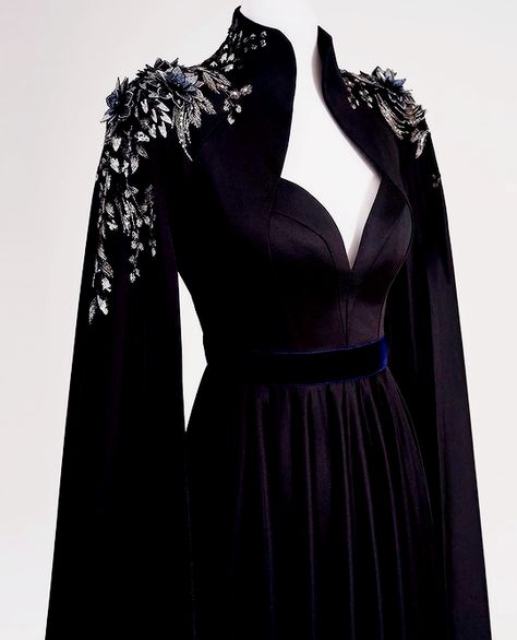 The Raven Queen, Raven Queen, Fantasy Dresses, Queen Dress, Fantasy Gowns, The Raven, Looks Black, Fantasy Dress, Gorgeous Gowns