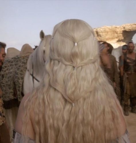 Daenerys Braids, Kahleesi Hair, Khalessi Hair, Daenerys Targaryen Hair, Targaryen Hair, Khaleesi Hair, Long Braided Hairstyles, Braid Game, Medieval Hairstyles