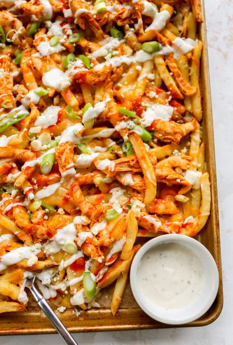 Buffalo Ranch Fries, Ranch Fries, Crockpot Shredded Chicken Tacos, Crockpot Shredded Chicken, Buffalo Chicken Fries, Buffalo Fries, Dirty Fries, Shredded Chicken Crockpot, Shredded Buffalo Chicken