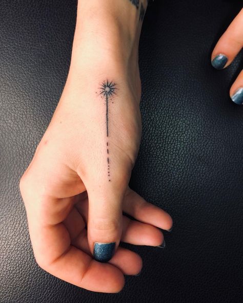 Along-the-Thumb Hand Tattoo. A thinly lined thumb tattoo with delicate details. Click through for 39 hand tattoo ideas. #handtattoo #fingertattoo #tattooideas IG: @kreeptonite_tattoo Side Hand Tattoos, Thumb Tattoos, Finger Tattoo For Women, Hand And Finger Tattoos, Pretty Hand Tattoos, Type Tattoo, Hand Tattoos For Women, Wrist Tattoos For Women, Small Hand Tattoos