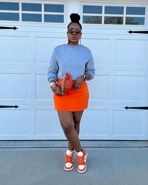 ~Recap of the OOTD~ Swipe to see the look styled with sneakers as well. Watch previous reel for step by step details! 🧡🩶 . . 📌Shop the look on my @shop.ltk page linked in my bio. . . ✨What I’m wearing: *Cropped sweatshirt: @amazonfashion (linked on LTK) *Skirt: @zara (old) *Heels: Ali Express (linked on LTK) *Sneakers: @jumpman23 via @stockx (linked on LTK) *Purse: Zara (old) *Earrings: @leathercandyaccessories (gifted) *Bracelets: @juliavaughn and Amazon *Sunglasses: @quayaustralia . . . ... Fall Skirt Outfits With Sneakers, Mini Skirt Outfit With Sneakers, Fall Dresses With Sneakers, How To Dress Up Sneakers, Going Out Outfits With Sneakers, Crewneck And Skirt Outfit, Sneakers Work Outfit, Dress With Sneakers Outfit, Sweatshirt And Skirt Outfit