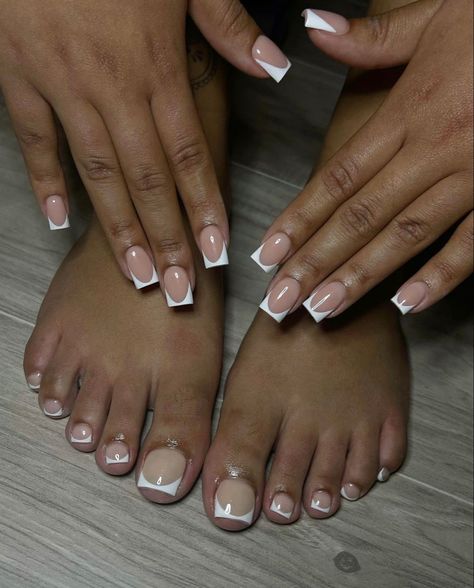 Short White Nails French Tip, White French Tip Nails And Toes, Nails Toes Matching, Acrylic Overlay, Gel Toe Nails, Acrylic Toe Nails, Work Nails, French Tip Acrylic Nails, Short Square Acrylic Nails