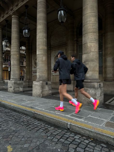 Running In Paris, Running Aesthetics, Adi Gillespie, Running Vibes, Run Motivation, Running Outfit Men, Nike Alphafly, Roy Cohn, City Running