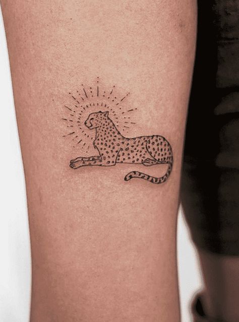 Cheetah Tattoo Design Images (Cheetah Ink Design Ideas) Tatoos Woman Leopard, Small Leopard Print Tattoo, Dainty Cheetah Tattoo, Small Cheetah Tattoo Simple, Cheetah Outline Tattoo, Cheetah Line Tattoo, Cheetah Tattoo Minimalist, Big Cat Tattoo Design, Cheetah Spots Tattoo