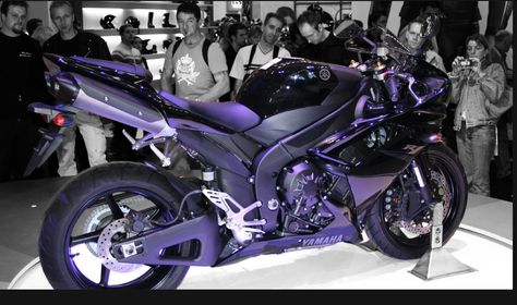 Dream bike! Yamaha R1 in dark purple. Yamaha R1 Purple, Dark Purple Motorcycle, Black And Purple Motorcycle, Purple Motorcycle, Bike Yamaha, Purple Bike, Pink Motorcycle, Purple Lights, Motocross Love