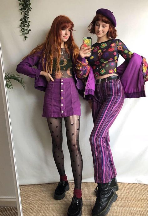 Artsy Outfit Ideas, 70s Inspired Outfits, Artsy Outfit, 70s Outfits, Artsy Style, Orange Outfit, Purple Outfits, Mode Vintage, Looks Vintage