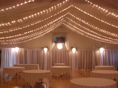 just some Christmas lights, white table cloths, some lamps and a TON of sheer white fabric Wedding Reception Hall, Frugal Wedding, Ceiling Draping, Decoration Evenementielle, Dance Floors, Ideas Food, Wedding Hall, Hall Decor, Reception Hall