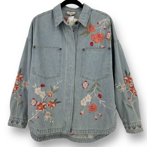 Johnny Was Workshop Tinged With Western Influences, The Cherri Denim Pocket Overshirt Is Entwined With Romantic Blooms In A Bright Color Scheme. Cut In A Regular Fit, This Overshirt Is Crafted From Long-Lasting Denim And Boasts A Collar, A Front Button Closure, Patch Pockets, And A Dainty Floral Placement Embroidery. Throw On Over A Tee During Warmer Spells Or Layer Under A Coat For A Casual Take On Daytime Dressing. -100% Cotton -Floral And Bird Embroidery -Snap Closure -Pockets -Oversize Fit S Denim Jacket Embroidery, Placement Embroidery, Light Denim Jacket, Bright Color Schemes, Denim Pocket, Bird Embroidery, Summer Jacket, Denim Coat, Johnny Was