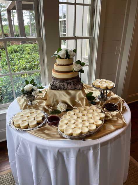 Grooms Cheesecake Table, Grooms Cheesecake Table Ideas, Wedding And Grooms Cake Table, Groom Cheesecake Ideas, Stacked Cheesecake Wedding, Cheesecake Tier Cake, Wedding Cheesecakes Tiered, Wedding Cake With Cheesecake, Wedding Cheesecake Ideas Beautiful