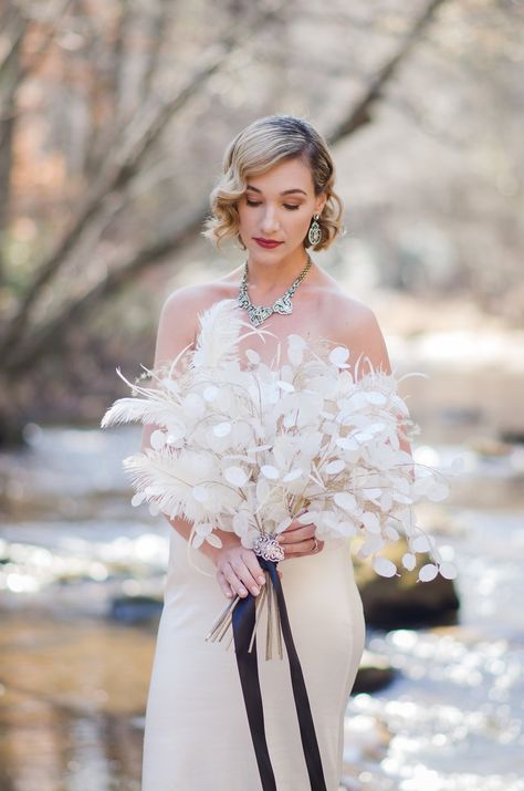 Lunaria Wedding Ideas | Honesty Wedding Ideas | One Fab Day | OneFabDay.com Art Deco Bride, Wedding Flower Trends, Feather Bouquet, Feather Wedding, Gatsby Wedding, Winter Wedding Inspiration, Wedding Flower Inspiration, Art Deco Wedding, Bride Bouquets