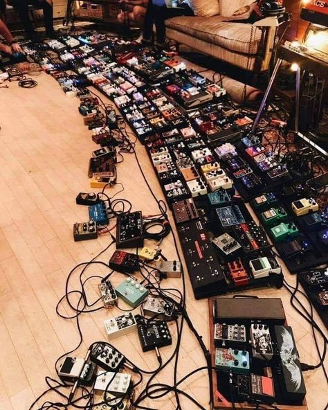 Effect Pedal on Tumblr Guitar Pedal Board, Guitar Pedal Boards, Sound Production, Tool Music, Avid Pro Tools, Music Recording, Studio Music, Guitar Rig, Music Software