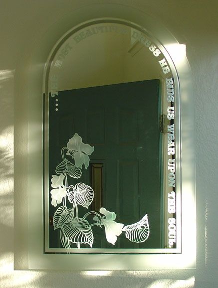 Violets. Sandblast and acid etch on mirror. Virginia Davidson Glass Etching Mirror Design Work, Glass Etching Mirror, Dremel Mirror Etching, Engraved Mirror Ideas, Mirror Markers Ideas, Engraved Mirror Design, Etched Mirror Ideas, Mirror Etching Designs, Glass Etching Art