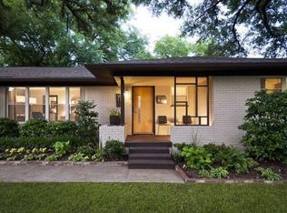 View 20 photos of this 2 bed, 2.0 bath, 1676 sqft single family home located at 9450 Green Terrace Dr, Dallas, TX 75220 that sold on 8/21/13 Mid Century Modern Ranch, Mid Century Modern Exterior, Casa Retro, Green Terrace, Mid Century Exterior, Atomic Ranch, Casa Loft, Ranch Remodel, Arizona House