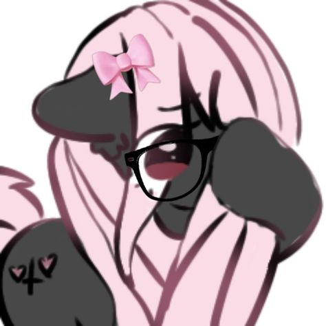 Mlp Pony With Glasses, Harpy Oc Base, Vampire Fluttershy Icon, Kawaii Mlp Oc, How To Draw A My Little Pony, Vamp Fluttershy, Nurse Redheart Mlp, Goth Fluttershy Pfp, Mlp Base Earth Pony