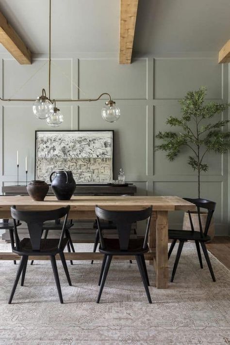 Dining Room Inspiration Wainscoting, Dining Room Wall Makeover, Wood Feature Wall Dining Room, Dark Green Wallpaper Dining Room, Sage And Black Dining Room, Dark Dining Rooms Ideas, Sage And Cream Dining Room, Black Dining Room Inspiration, Green Wall In Dining Room