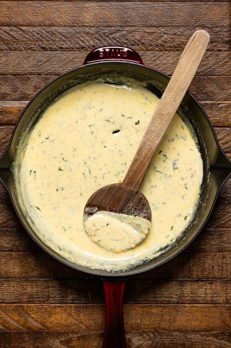 Indulge in the simplicity of this Easy Garlic Parmesan Sauce – a creamy delight for any dish! Perfect for dipping, dunking + spreading. Garlic Parm Sauce, Easy Homemade Alfredo, Homemade Alfredo Sauce Recipe, Parmesan Sauce Recipe, Creamy Garlic Parmesan Sauce, Alfredo Sauce Recipe Homemade, Easy Shredded Chicken, Homemade Pesto Sauce, Parmesan Chicken Wings