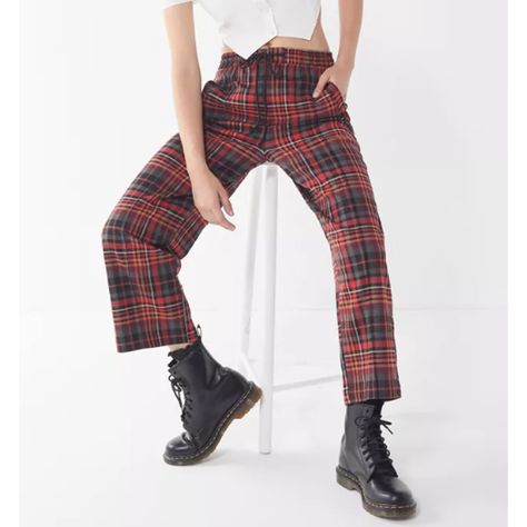 Size Xs Nwt! Urban Outfitters Plaid Orange & Red Straight Leg Pants Style 064440. Sold Out Online Brand New With Tag! High Waisted (12" Rise) Straight-Leg Fit Cut Right To The Ankle Elastic Waist With Drawstring 2 Side Pockets Nice Fall Colors! Can Be Dressed Up Or Dressed Down 67% Polyester/35% Viscose/ 1% Elastane Flat Lay: 13.5” Elastic Waist (Before Stretch) 25.5” Inseam Plaid Pants Women, Athleisure Pants, Urban Outfitters Jeans, Tie Dye Jeans, Urban Outfitters Women, Floral Print Pants, Green Cargo Pants, Urban Outfitters Pants, Fun Pants