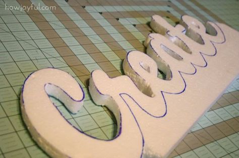 STYROFOAM WORD WALL ART. Inexpensive with impressive results. Make template on computer using your chosen font enlarged to size you want. Trace on to 1" styrofoam, cut out, & decoupage with tissue paper ... or whatever you want: fabric, craft paper, scrapbook paper, etc. Finish with protective spray and there you are! Foamboard Crafts, Decoupage With Tissue Paper, Diy Word Art, Styrofoam Art, Styrofoam Crafts, Wall Art Tutorial, Foam Art, Decoration Evenementielle, Diy Props