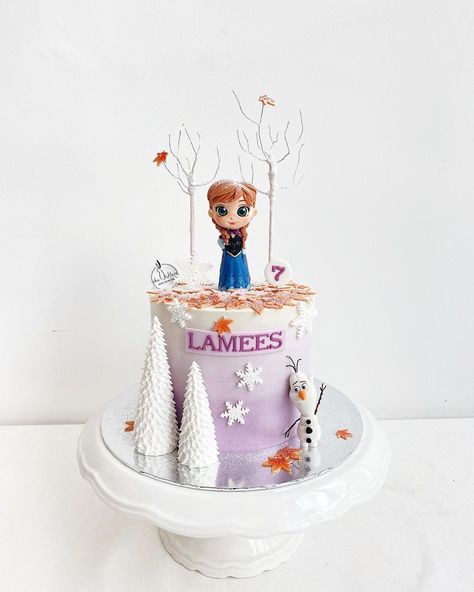 Anna Frozen Birthday Cake, Cake Frozen Birthday Ideas, Anna Cake Frozen, Anna Frozen Cake, Anna Birthday Cake, Olaf Birthday Cake, Arendelle Frozen, Olaf Birthday, Olaf Cake