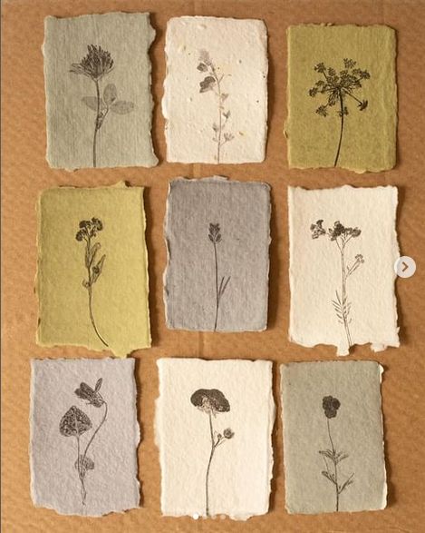 Mini Instagram, Dyed Paper, Pressed Flower Crafts, Coloured Paper, Small Artwork, Collage Art Mixed Media, Monoprint, Nature Crafts, Super Happy