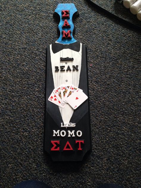 Big bro paddle Frat Gift Ideas, Fraternity Paddles Big Little, Fraternity Paddles For Guys, Frat Paddles, Fraternity Paddles, Greek Ideas, Paddle Ideas, Greek Paddles, Frat Coolers