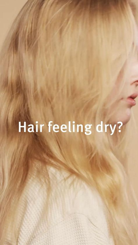 damaged hair styling Shampoo Ads Creative Video, Hair Care Advertisement, Hair Care Product Photography Ideas, Hair Oil Video Ads, Hair Care Reels, Hair Care Content Ideas, Hair Product Advertisement, Hair Product Video Ads, Shampoo Ugc Video