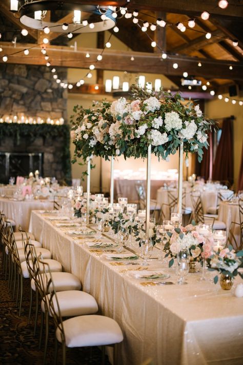 Elegant Blush and Champagne Wedding via TheELD.com | Corrina Walker Photography Thanksgiving Table Settings Centerpieces, Champagne Wedding Themes, Thanksgiving Table Settings Elegant, Neutral Wedding Inspiration, Event Tables, Wedding Supplies Wholesale, Room Styling, Elegant Wedding Reception, Gold Wedding Decorations