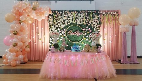 Bday Stage Decoration Ideas, 1st Birthday Decorations Indian, 1st Birthday Stage Decorations Girl, First Birthday Stage Decorations, Baby Shower Stage Decorations, Birthday Decoration Ideas For Kids, Birthday Princess Theme, First Birthday Decorations Girl